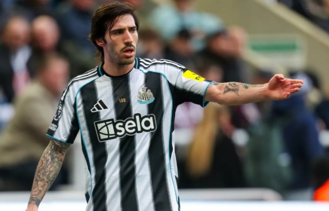 Ảnh bài viết Real Madrid tranh Sandro Tonali với Man City, Arsenal