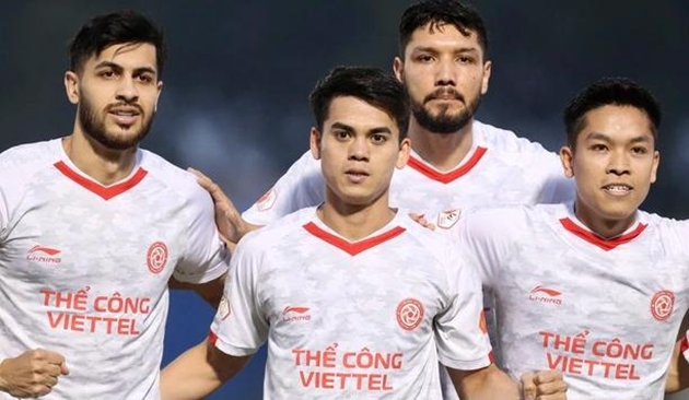 Ảnh bài viết Khuất Văn Khang rực sáng giúp Viettel nhấn chìm Becamex TP.HCM