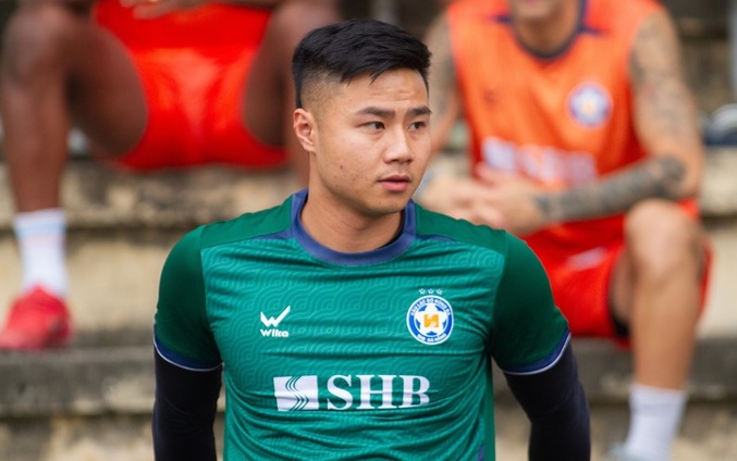 Văn Toản c&oacute; 1 trận đấu xuất thần.