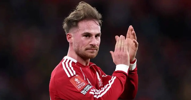 Liverpool chưa có động thái gia hạn với Allister.