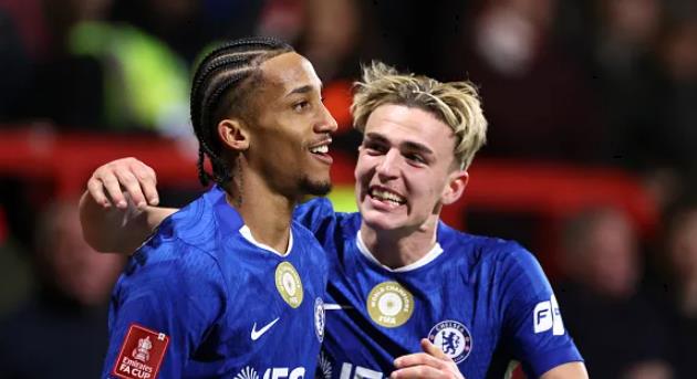 Ảnh bài viết PSG sa sút, HLV Chelsea tin Joao Pedro sẽ làm nên chuyện