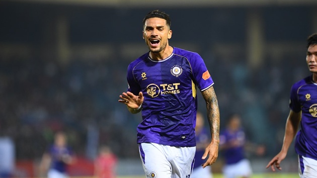 Ho&agrave;ng H&ecirc;n gửi th&ocirc;ng điệp đến HLV Kim Sang-sik.