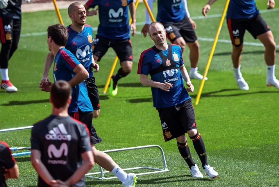 Những buổi tập trở thành cực hình với anh.