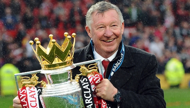 Sir Alex l&agrave; chứng nh&acirc;n lịch sử h&agrave;o h&ugrave;ng của Manchester United.