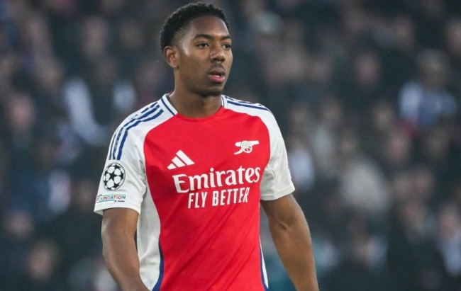 Ảnh bài viết Everton sáng cửa mượn sao trẻ Lewis-Skelly từ Arsenal