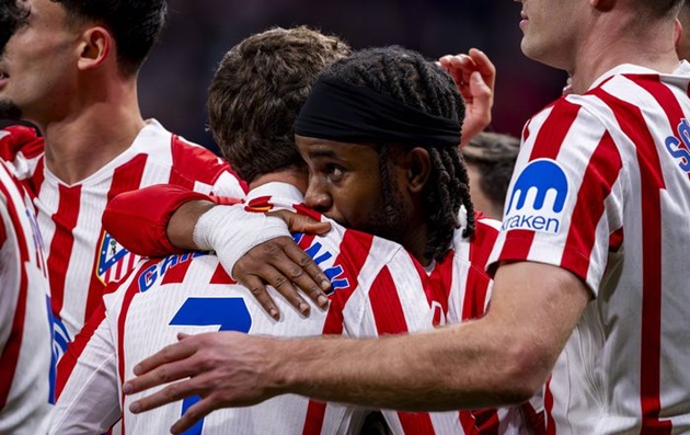 Atletico c&oacute; phong độ xuất sắc tr&ecirc;n s&acirc;n nh&agrave;.