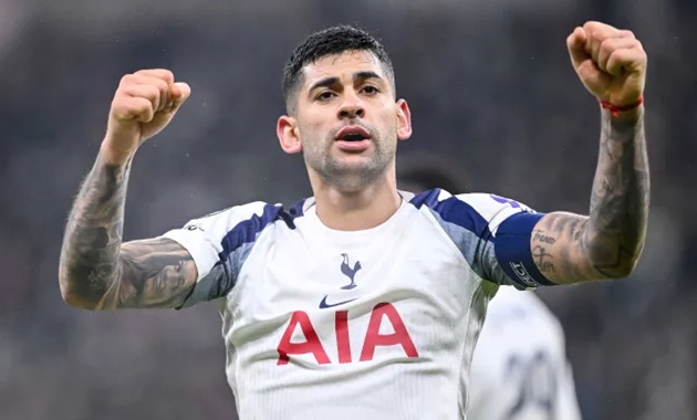 Romero trở lại l&agrave; tin vui cho h&agrave;ng thủ Spurs.