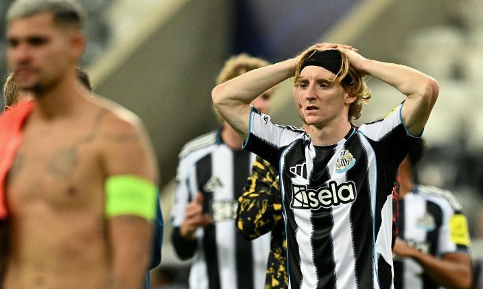 Newcastle từng nếm tr&aacute;i đắng trước Barca ở giai đoạn League Phase.