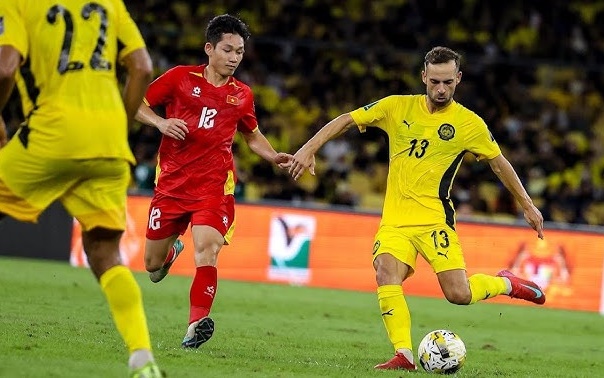 Ảnh bài viết Việt Nam cần thắng Malaysia thay vì chờ tấm vé trên bàn giấy