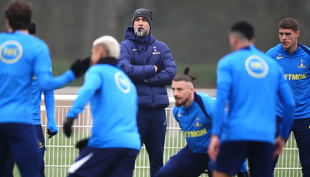 Thầy tr&ograve; Igor Tudor nỗ lực l&agrave;m n&ecirc;n chuyện tại Madrid.