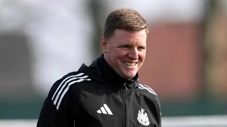 HLV Eddie Howe cho rằng vị thế cửa dưới sẽ gi&uacute;p Newcastle tại n&ecirc;n kỳ t&iacute;ch.