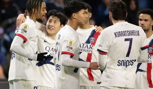 PSG sung m&atilde;n tiếp đ&oacute;n Chelsea.