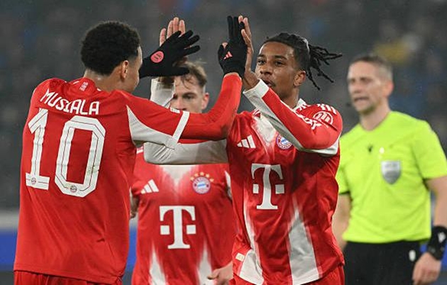 Bayern Munich kh&ocirc;ng gặp nhiều kh&oacute; khăn để đ&aacute;nh bại Atalanta.