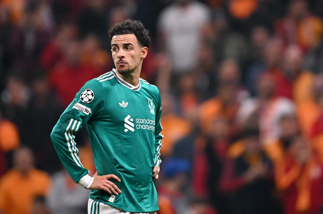 Ảnh bài viết Liverpool gục ngã, CĐV phẫn nộ vì Slot cất Curtis Jones