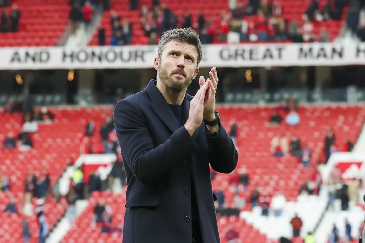 Ảnh bài viết Cách Carrick vá lỗ hổng ở hai hành lang biên của Man United