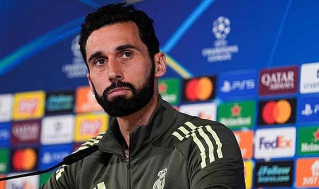 Alvaro Arbeloa tự tin ở cuộc chạm tr&aacute;n Manchester City.