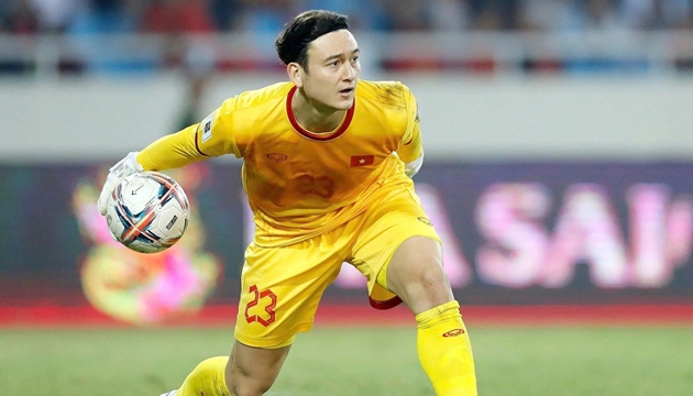 Văn L&acirc;m l&agrave; một trong những thủ m&ocirc;n c&oacute; thể h&igrave;nh tốt nhất của b&oacute;ng đ&aacute; Việt Nam từ trước đến nay.