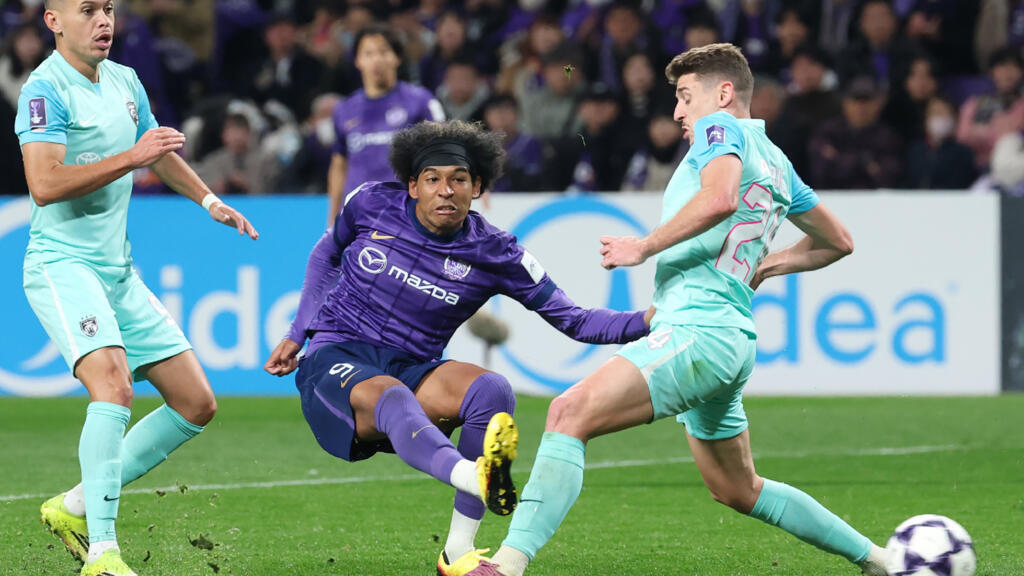 Johor Darul Ta'zim đ&atilde; lần đầu ti&ecirc;n tiến đến tứ kết C&uacute;p C1 ch&acirc;u &Aacute;.