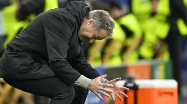 Ảnh bài viết HLV Leverkusen tố trọng tài cướp chiến thắng trước Arsenal