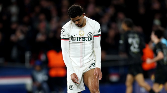 Wesley Fofana (5,5): Anh đ&atilde; c&oacute; một buổi tối thi đấu v&ocirc; c&ugrave;ng chệch choạc.