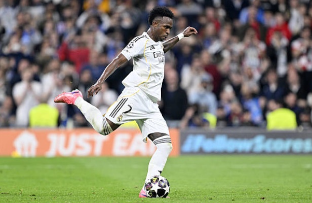 Ảnh bài viết Hỏng phạt đền, Vinicius nhận phản ứng bất ngờ từ sân Bernabeu