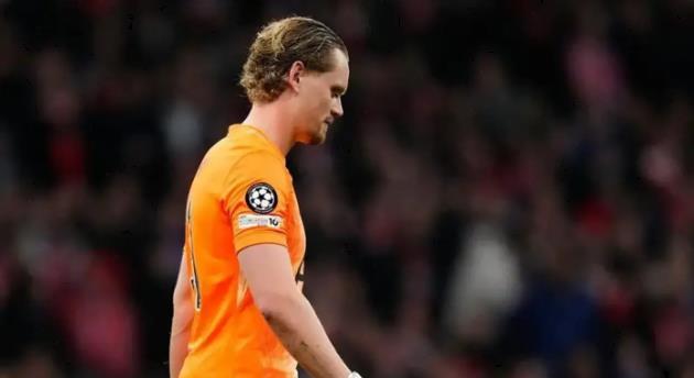 Antonin Kinsky c&oacute; thể vượt qua c&uacute; sốc trước Atletico?