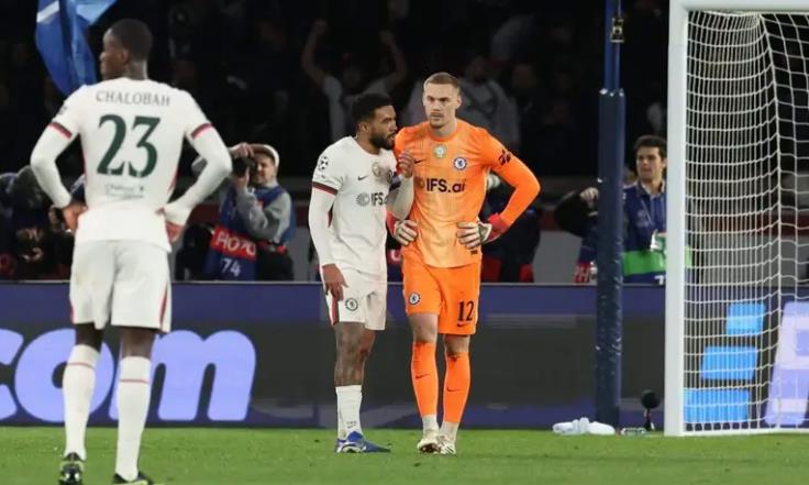 Chelsea cần một thủ th&agrave;nh đẳng cấp thế giới.