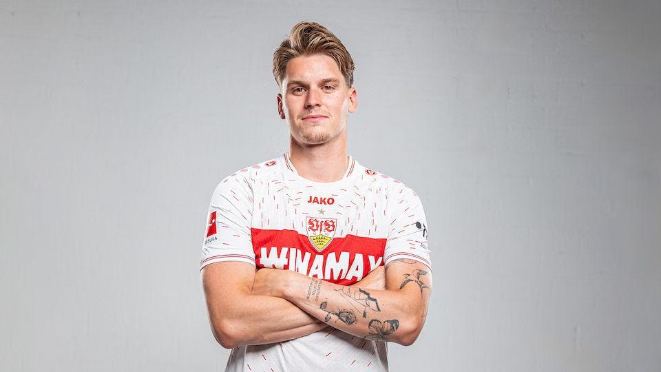 Nottingham Forest cũng d&agrave;nh sự quan t&acirc;m cho Ramon Hendriks.