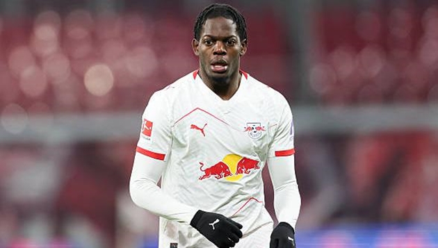 Ảnh bài viết Tin đồn chuyển nhượng tối 13/3: Arsenal theo sát Lukeba; Osimhen lọt vào tầm ngắm Real