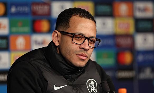 Ảnh bài viết Jamie Gittens tái xuất, Chelsea vẫn chưa có Estevao