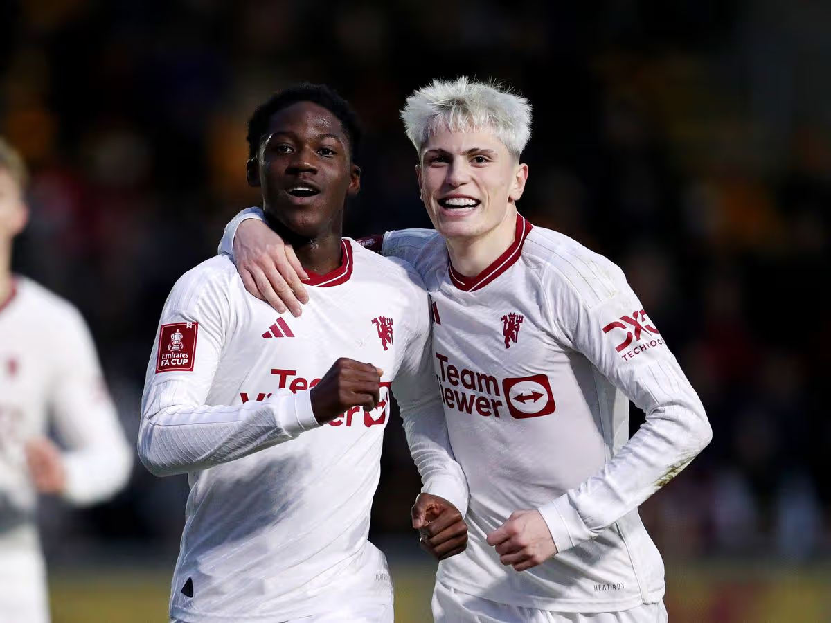 Travis Binnion v&agrave; dấu ấn FA Youth Cup.