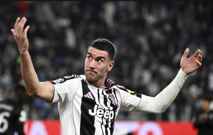 Vlahovic sẵn s&agrave;ng t&aacute;i xuất.