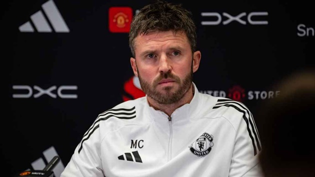 Ảnh bài viết Carrick gạt bỏ tin đồn mâu thuẫn với Paul Scholes