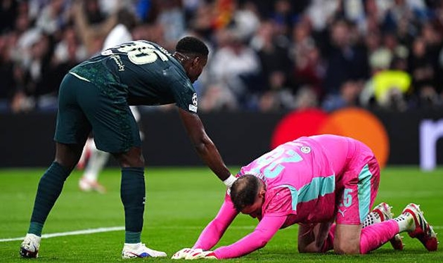 Manchester City vừa trải qua một trận thua thảm Real Madrid.