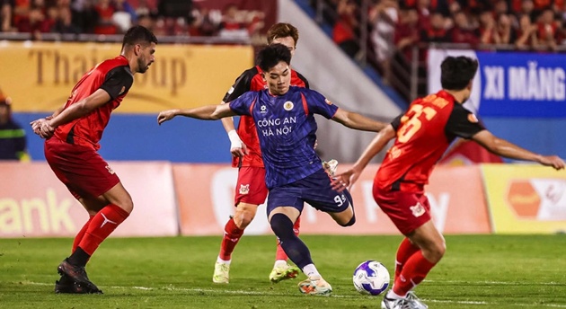 Đ&igrave;nh Bắc chưa c&oacute; duy&ecirc;n tại V-League.