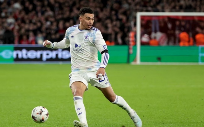 Aston Villa đủ sức g&acirc;y kh&oacute; dễ cho bất kỳ &ocirc;ng lớn n&agrave;o.