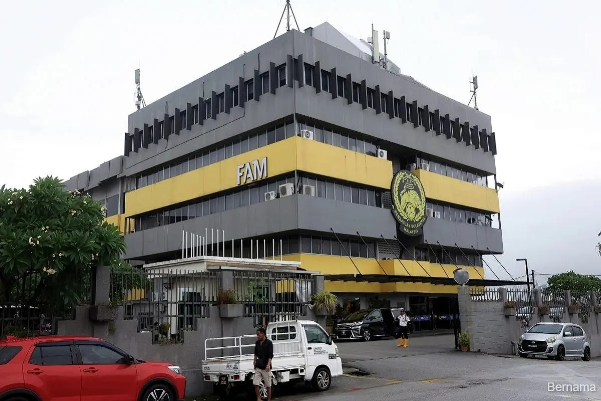 Ảnh bài viết FAM im lặng vụ nhập tịch, sếp MMFA nổi giận