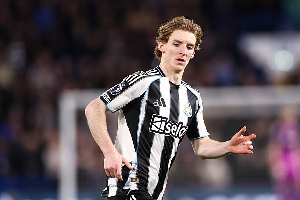 Gordon thực sự l&agrave; mảnh gh&eacute;p m&agrave; Liverpool cần.