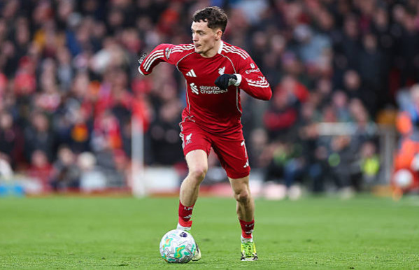 Florian Wirtz (6.9 điểm): Ng&ocirc;i sao người Đức thể hiện nh&atilde;n quan chiến thuật nhạy b&eacute;n qua từng đường b&oacute;ng. Đ&aacute;ng tiếc anh kh&ocirc;ng thể tạo ra đột biến trước h&agrave;ng thủ l&ugrave;i s&acirc;u của đối phương.