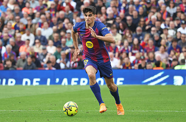 Gerard Martin - 6.6 điểm: Gặp nhiều kh&oacute; khăn trong việc thiết lập sự an to&agrave;n cho hệ thống ph&ograve;ng ngự. Bộc lộ nhiều khoảng trống chết người v&agrave; kh&ocirc;ng c&oacute; bất kỳ pha d&acirc;ng cao hỗ trợ tấn c&ocirc;ng n&agrave;o đ&aacute;ng ch&uacute; &yacute;.