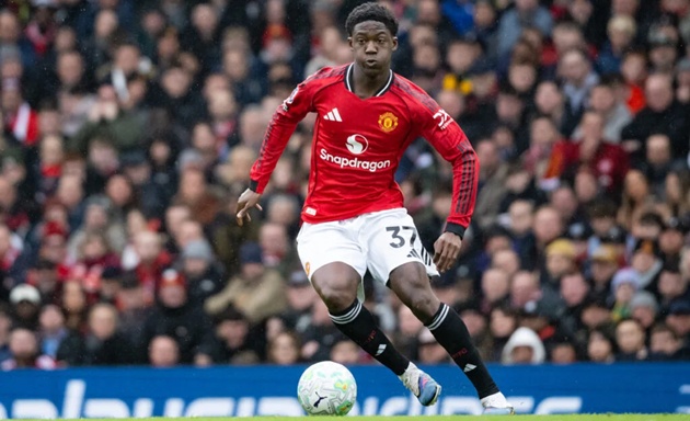 Mainoo vẫn tập trung v&agrave;o mục ti&ecirc;u gi&agrave;nh v&eacute; dự Champions League.