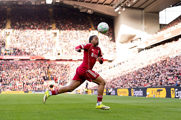 Ảnh bài viết Rio Ngumoha thắp sáng đêm buồn của Liverpool trước Tottenham