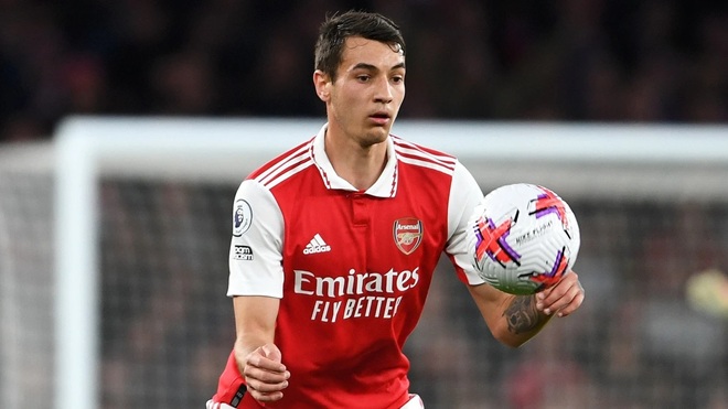  Kiwior sẽ ch&iacute;nh thức chia tay Arsenal h&egrave; n&agrave;y.