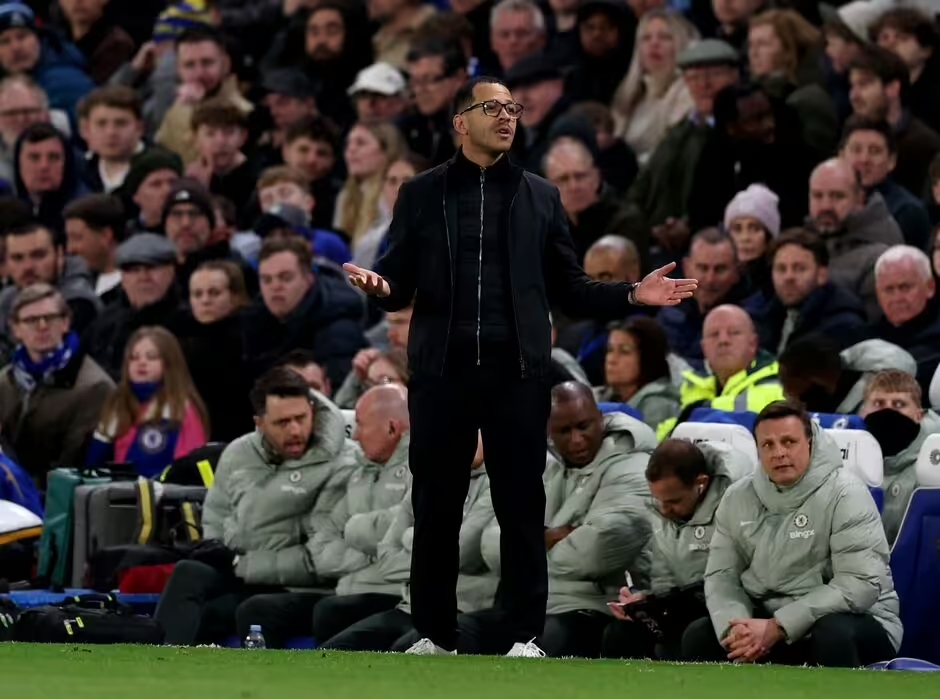 Tương lai Liam Rosenior trở n&ecirc;n kh&ocirc;ng chắc chắn tại Chelsea.