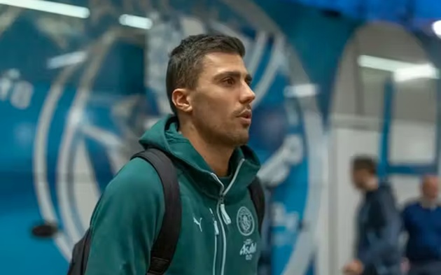 Rodri tuy&ecirc;n chiến Real Madrid.