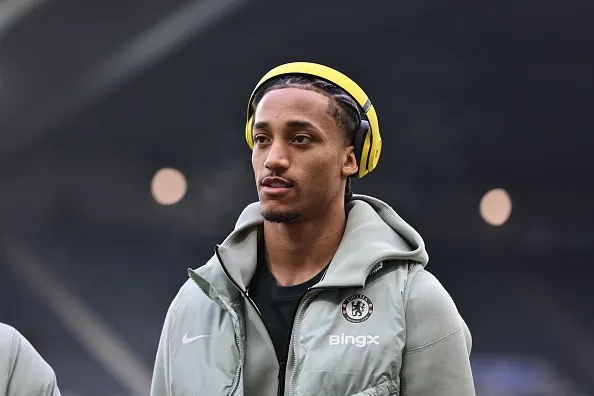 Ảnh bài viết Caicedo khen Joao Pedro đẳng cấp thế giới trước trận gặp PSG