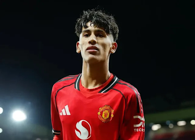 JJ Gabriel nhận được sự kỳ vọng lớn từ ban l&atilde;nh đạo Man Utd. 