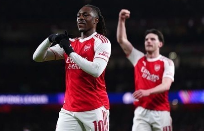 Ảnh bài viết Eze lập siêu phẩm, Arsenal hạ Leverkusen tiến vào tứ kết Champions League
