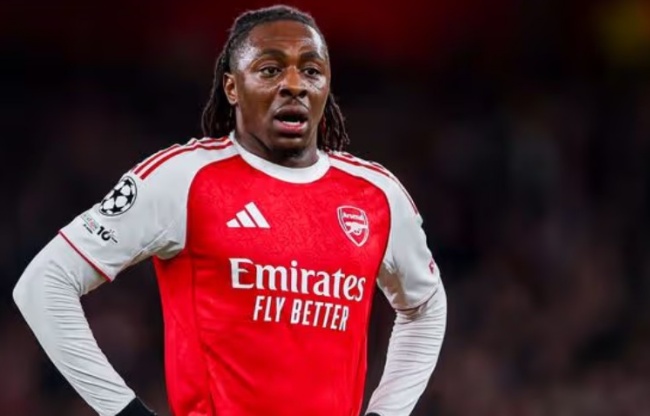 Ảnh bài viết Arsenal lo cho Eze dù vừa giành vé vào tứ kết Champions League