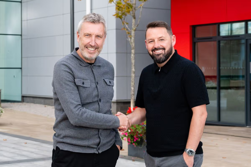 Từ h&agrave;ng chờ trợ cấp đến đỉnh cao học viện.